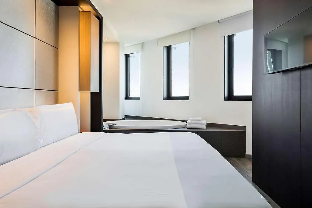 Hotel Barcelona Condal Mar Affiliated By Melia