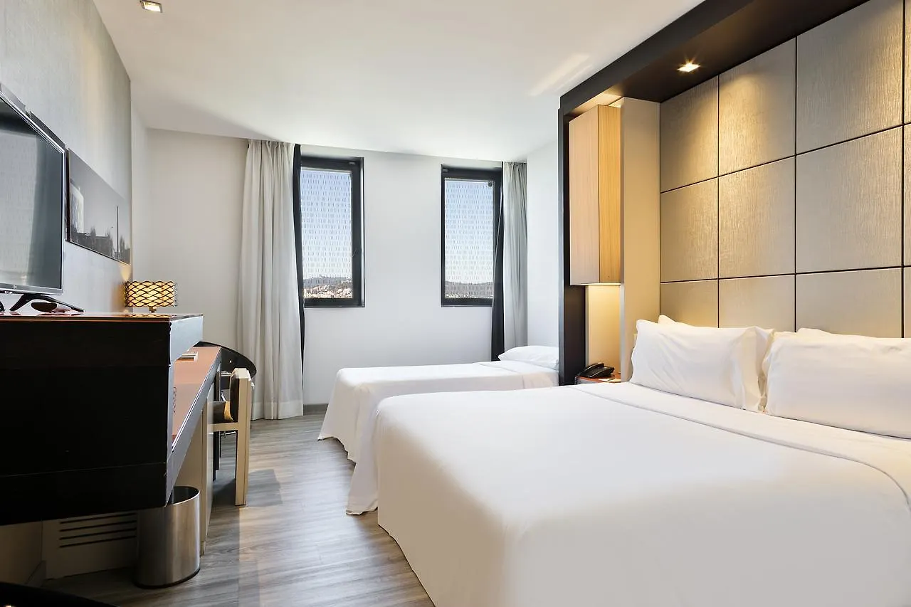 Hotel Barcelona Condal Mar Affiliated by Meliá